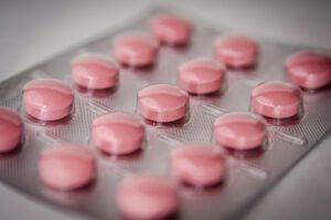 Lees meer over het artikel Tablet Coater Machine: Efficiëntie en Precisie in Farmaceutische Productie